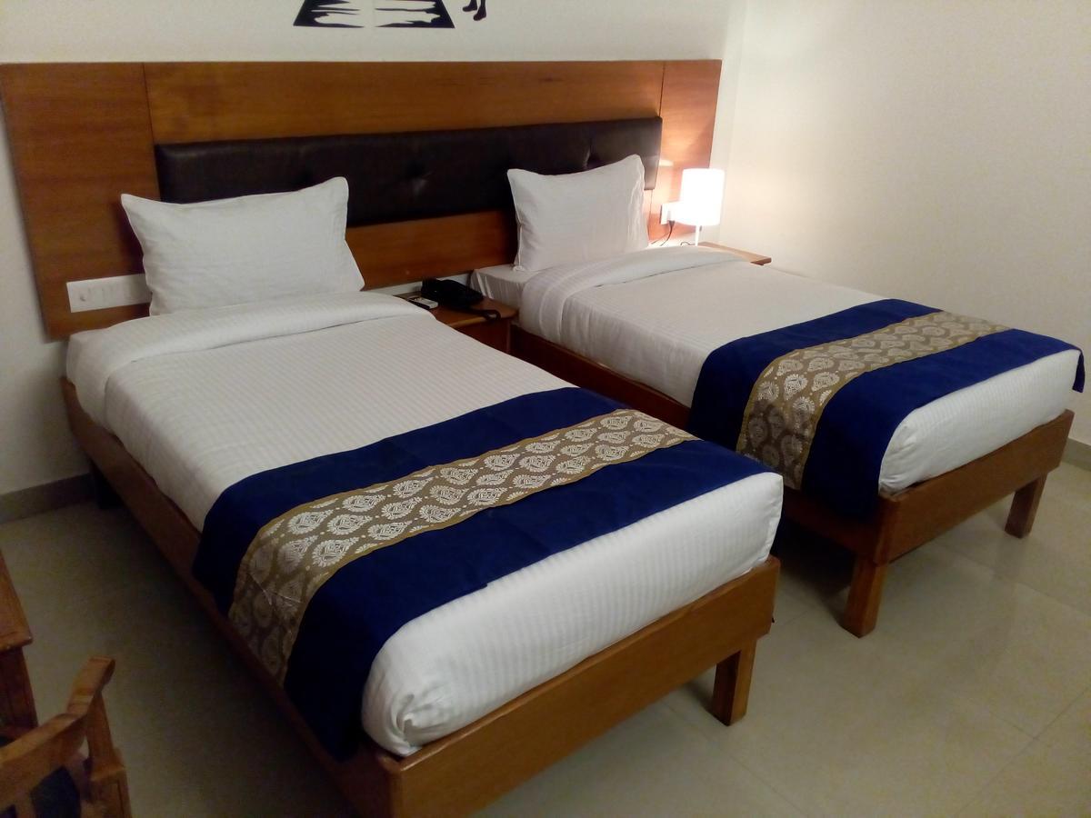 Red Carpet Hotels Noida Kültér fotó